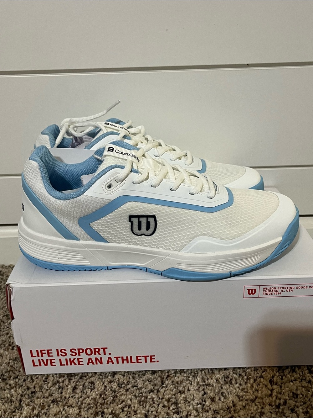 Wilson Women's White and Light Blue Court Sneakers